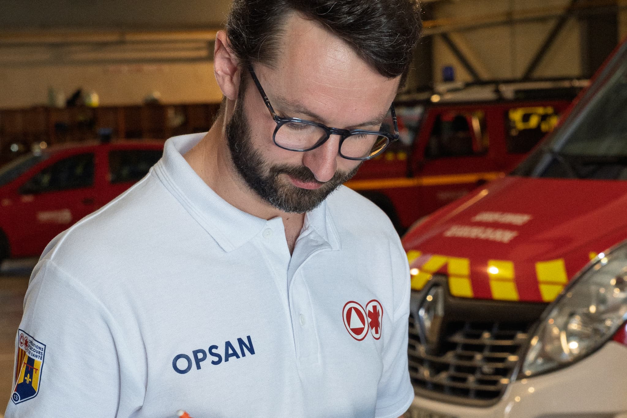 Pompier et Secouriste : deux uniformes pour une même passion, mais des missions différentes